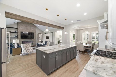Casa en venta en Dade City, Florida, 5 dormitorios, 312.06 m2 № 2110725 - foto 15