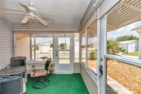 House in The Villages, Florida 2 bedrooms, 114.36 sq.m. № 1744555 - photo 4