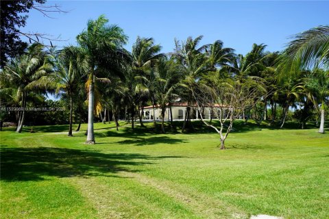 Terreno en venta en Southwest Ranches, Florida № 1710518 - foto 3