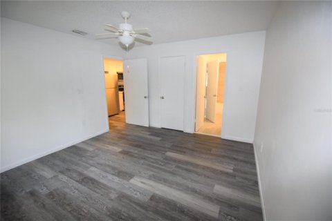 Adosado en alquiler en Leesburg, Florida, 3 dormitorios, 122.82 m2 № 2207655 - foto 13