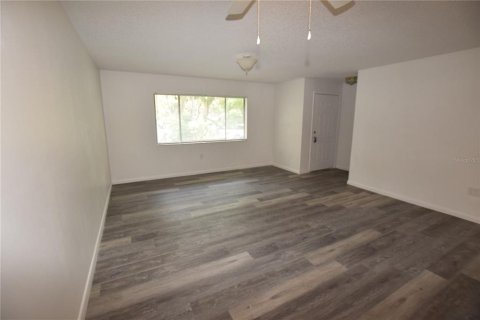 Adosado en alquiler en Leesburg, Florida, 3 dormitorios, 122.82 m2 № 2207655 - foto 6