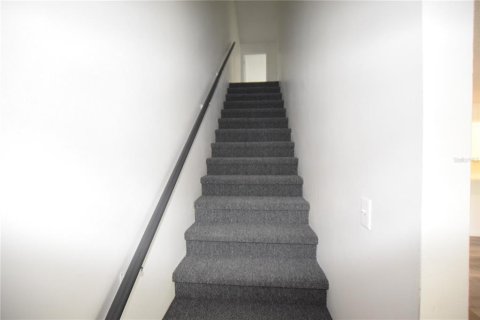 Adosado en alquiler en Leesburg, Florida, 3 dormitorios, 122.82 m2 № 2207655 - foto 16