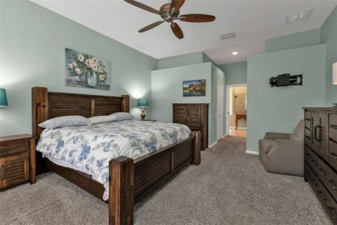 House in North Port, Florida 4 bedrooms, 239.41 sq.m. № 1560358 - photo 24