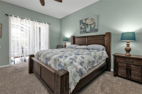 House in North Port, Florida 4 bedrooms, 239.41 sq.m. № 1560358 - photo 22