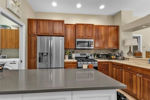 House in North Port, Florida 4 bedrooms, 239.41 sq.m. № 1560358 - photo 15
