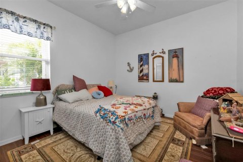 House in North Port, Florida 4 bedrooms, 239.41 sq.m. № 1560358 - photo 30