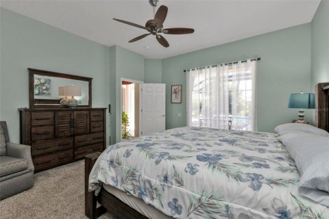 House in North Port, Florida 4 bedrooms, 239.41 sq.m. № 1560358 - photo 23