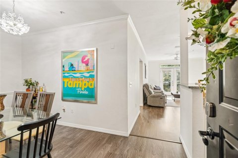 Condo in Tampa, Florida, 2 bedrooms  № 2149995 - photo 19
