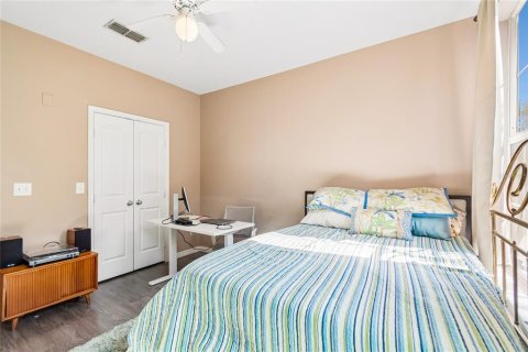 Condo in Tampa, Florida, 2 bedrooms  № 2149995 - photo 10