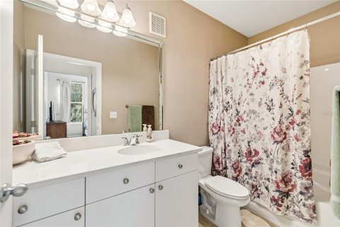 Condo in Tampa, Florida, 2 bedrooms  № 2149995 - photo 12
