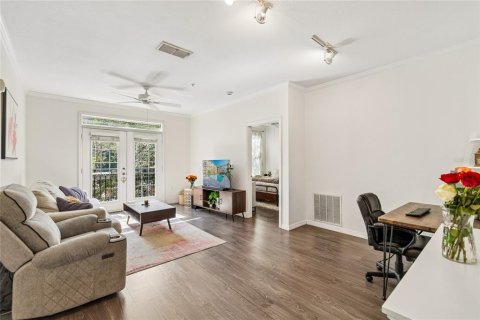 Condo in Tampa, Florida, 2 bedrooms  № 2149995 - photo 3