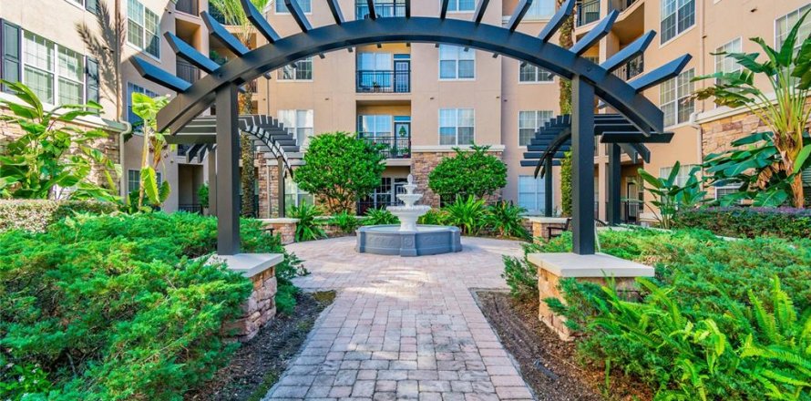 Condo in Tampa, Florida, 2 bedrooms  № 2149995