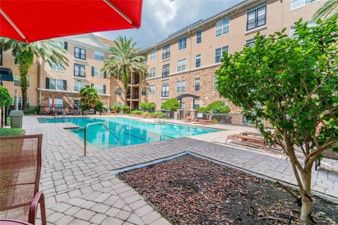 Condo in Tampa, Florida, 2 bedrooms  № 2149995 - photo 20