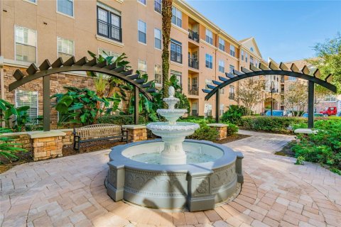 Condo in Tampa, Florida, 2 bedrooms  № 2149995 - photo 26