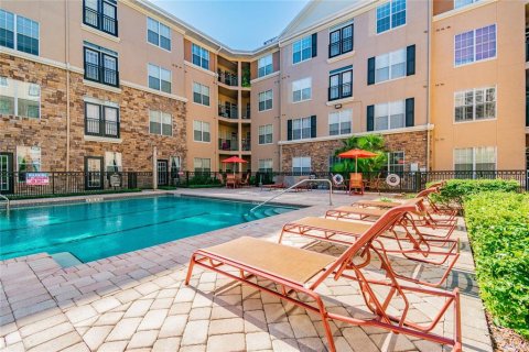 Condo in Tampa, Florida, 2 bedrooms  № 2149995 - photo 22
