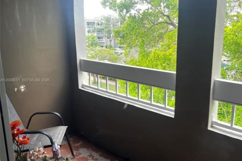 Купить кондоминиум в Майами, Флорида 1 спальня, 66.15м2, № 2090630 - фото 21
