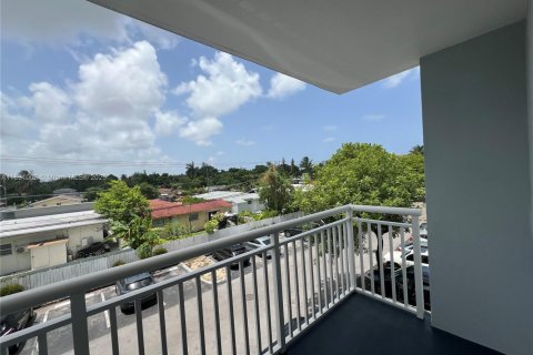 Copropriété à louer à Miami, Floride: 1 chambre, 70.61 m2 № 1807056 - photo 10