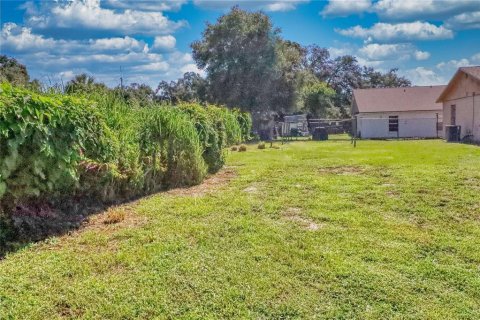 Immobilier commercial à vendre à Tampa, Floride: 4 chambres, 130.81 m2 № 2310820 - photo 5