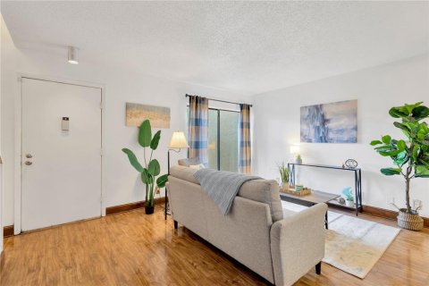 Condominio en venta en Temple Terrace, Florida, 2 dormitorios, 102.38 m2 № 1444280 - foto 9