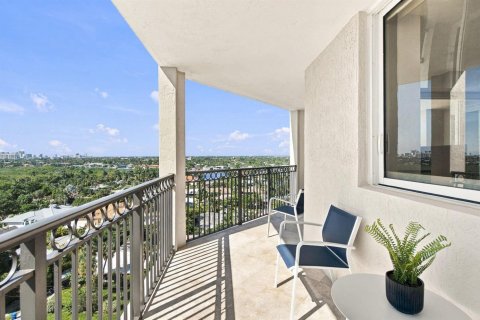 Condo in Fort Lauderdale, Florida, 2 bedrooms № 2417922 - photo 26