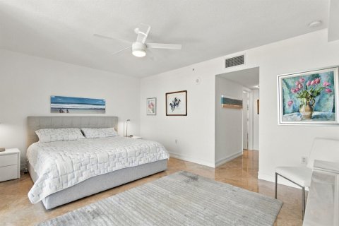 Condo in Fort Lauderdale, Florida, 2 bedrooms № 2417922 - photo 14