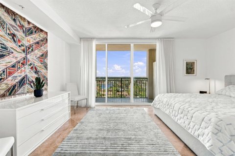Condo in Fort Lauderdale, Florida, 2 bedrooms № 2417922 - photo 16