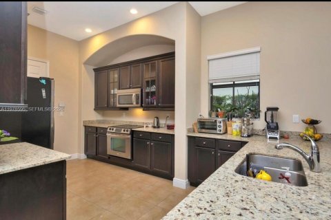 Casa en alquiler en Cooper City, Florida, 4 dormitorios, 252.69 m2 № 2044451 - foto 10