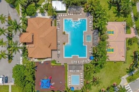 Купить таунхаус в Хомстед, Флорида 2 спальни, 132.11м2, № 1957844 - фото 22