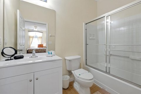 Townhouse in Kissimmee, Florida 4 bedrooms, 152.82 sq.m. № 1616230 - photo 18