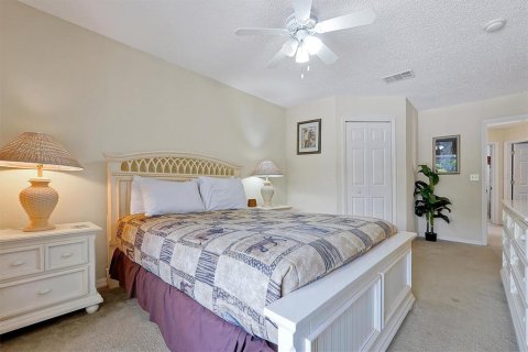 Townhouse in Kissimmee, Florida 4 bedrooms, 152.82 sq.m. № 1616230 - photo 24
