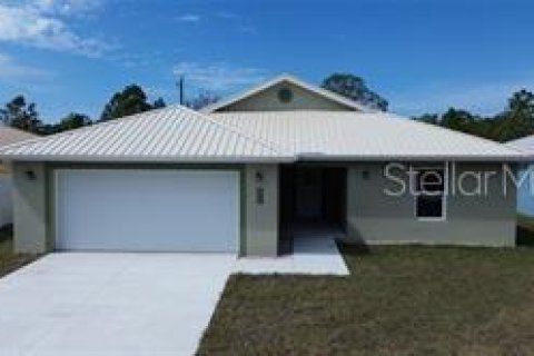 House in Punta Gorda, Florida 3 bedrooms, 142.23 sq.m. № 2093519