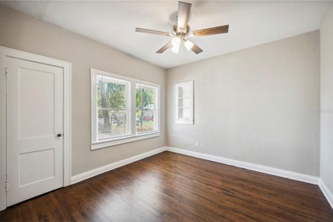 House in Lakeland, Florida 3 bedrooms, 164.44 sq.m. № 1524891 - photo 24