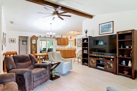 House in Orange City, Florida 2 bedrooms, 141.58 sq.m. № 2421890 - photo 6