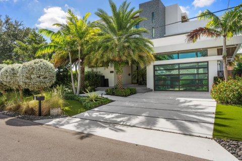Villa ou maison à Fort Lauderdale, Floride 4 chambres, 403.29 m2 № 2018914