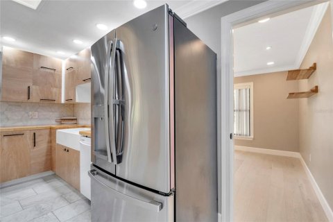 Купить виллу или дом в Уиндермир, Флорида 11 комнат, 244.89м2, № 2098190 - фото 19