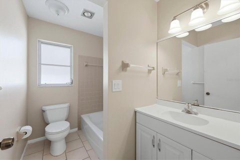 Villa ou maison à vendre à Englewood, Floride: 3 chambres, 157.1 m2 № 2408088 - photo 28