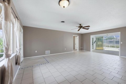 Villa ou maison à vendre à Englewood, Floride: 3 chambres, 157.1 m2 № 2408088 - photo 8