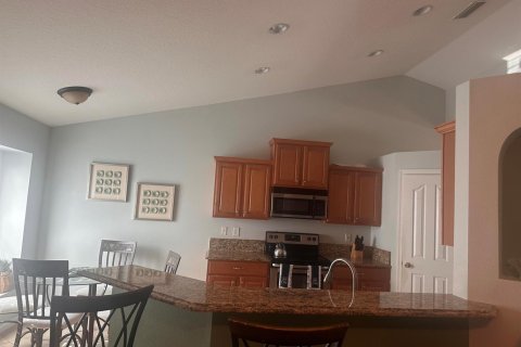 Villa ou maison à louer à Port St. Lucie, Floride: 3 chambres, 232.26 m2 № 2270897 - photo 7