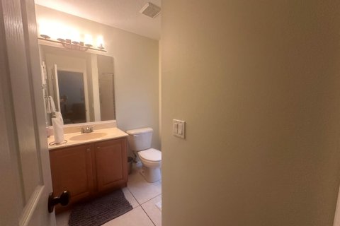 Villa ou maison à louer à Port St. Lucie, Floride: 3 chambres, 232.26 m2 № 2270897 - photo 14