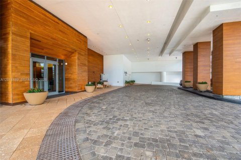 Copropriété à vendre à Miami Beach, Floride: 1 chambre, 76.18 m2 № 2075264 - photo 30