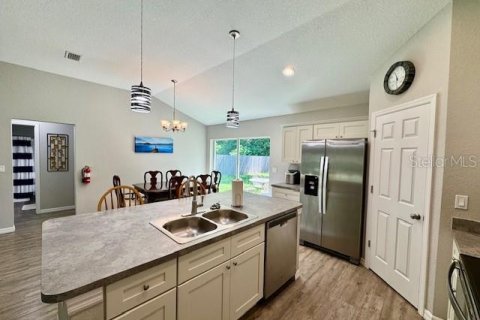 Casa en alquiler en Ocala, Florida, 3 dormitorios, 131.46 m2 № 1514280 - foto 2