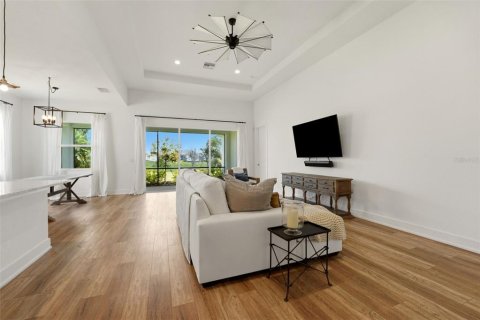 House in Lakewood Ranch, Florida 3 bedrooms, 212.93 sq.m. № 2238353 - photo 7