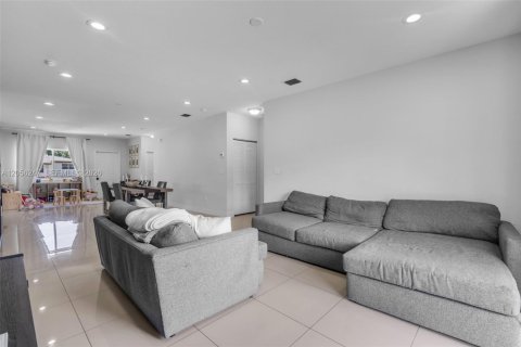 Villa ou maison à vendre à Fort Lauderdale, Floride: 4 chambres, 169.27 m2 № 2265864 - photo 9