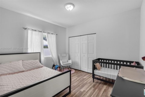 Villa ou maison à vendre à Fort Lauderdale, Floride: 4 chambres, 169.27 m2 № 2265864 - photo 22