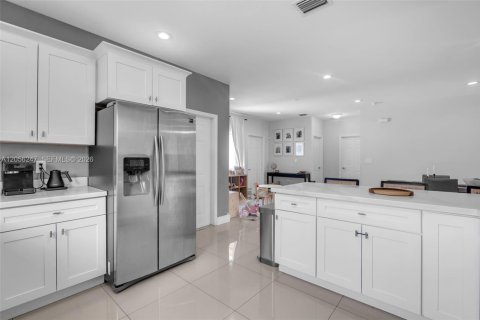 Villa ou maison à vendre à Fort Lauderdale, Floride: 4 chambres, 169.27 m2 № 2265864 - photo 26