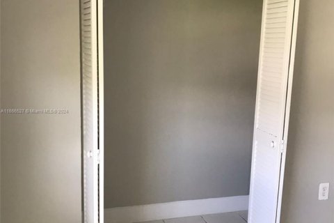 Купить кондоминиум в Майами, Флорида 3 спальни, 98.85м2, № 1978201 - фото 13