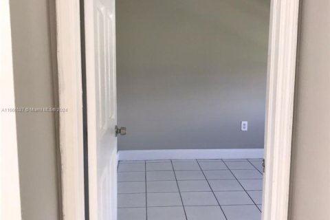 Купить кондоминиум в Майами, Флорида 3 спальни, 98.85м2, № 1978201 - фото 7