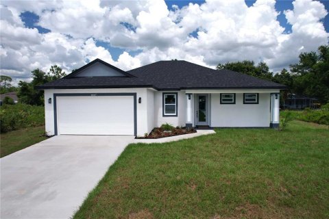 Casa en venta en North Port, Florida, 4 dormitorios, 156.17 m2 № 1815779 - foto 1