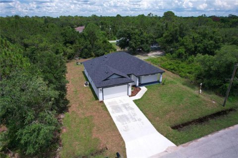 Casa en venta en North Port, Florida, 4 dormitorios, 156.17 m2 № 1815779 - foto 3