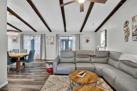 Villa ou maison à vendre à Palm Coast, Floride: 3 chambres, 192.96 m2 № 2150613 - photo 12